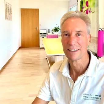 Raymond Héritier, praticien en thérapies complémentaires manuelles et énergétiques à Prilly et Lausanne